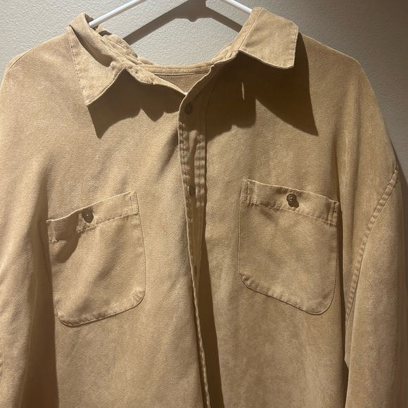 Consensus Men’s button up - Picture 3 of 6